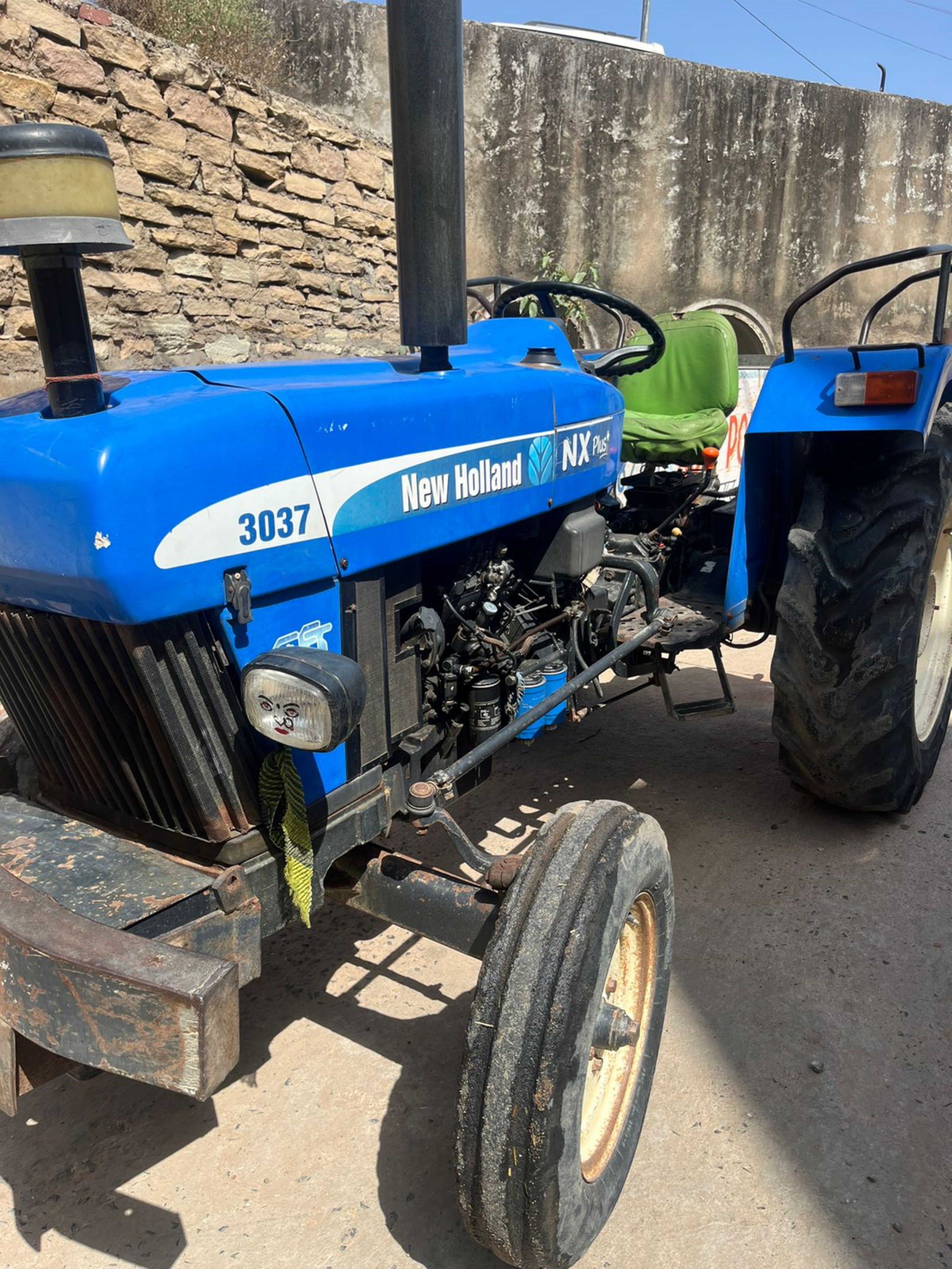 New Holland 3037 NX